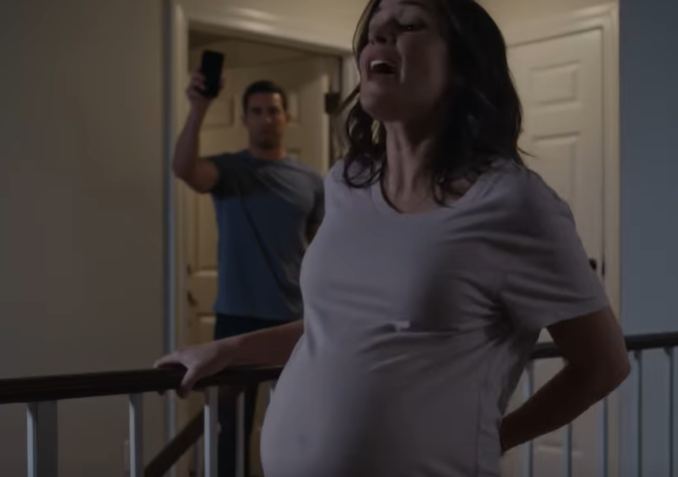 Min tvilling dukkede op efter midnat, forslået, rystende og hviskende den ene sætning, jeg ikke kunne ignorere.