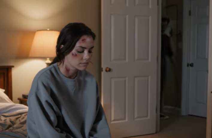 Min tvilling dukkede op efter midnat, forslået, rystende og hviskende den ene sætning, jeg ikke kunne ignorere.