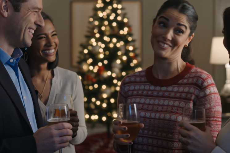 Jeg var en time forsinket til julemiddagen, fordi trafikken på motorvejen uden for Omaha var blevet til en stivnet strøm, og den forsinkelse reddede mig fra at gå blindt ind i den sidste ydmygelse, min familie havde planlagt for mig.