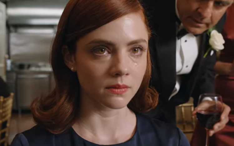 Min far hånede mig en skændsel ved min søsters bryllup – så greb bruden mikrofonen og hilste på mig