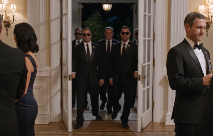 La sedia vuota e il fascicolo nero